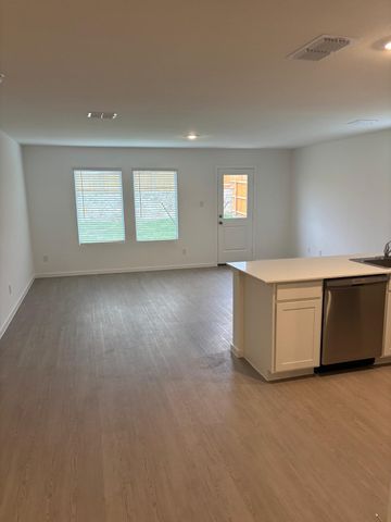 9204 Schram Road, Fort Worth, TX 76179