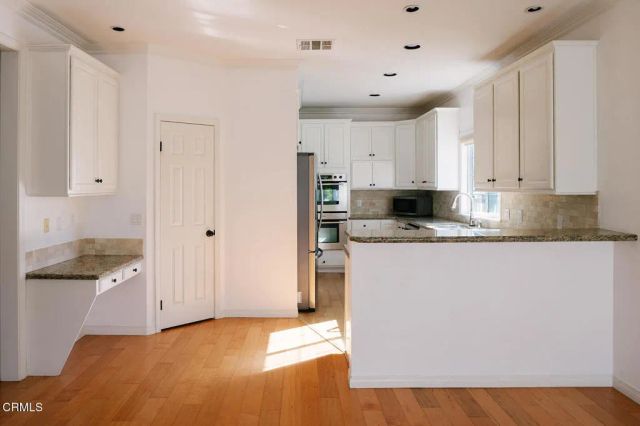 2409 Olive Avenue, La Crescenta, CA 91214