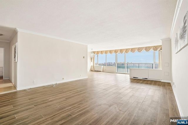 6 Horizon Road 1907, Fort Lee, NJ 07024