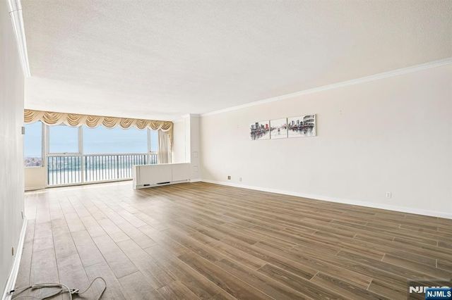 6 Horizon Road 1907, Fort Lee, NJ 07024