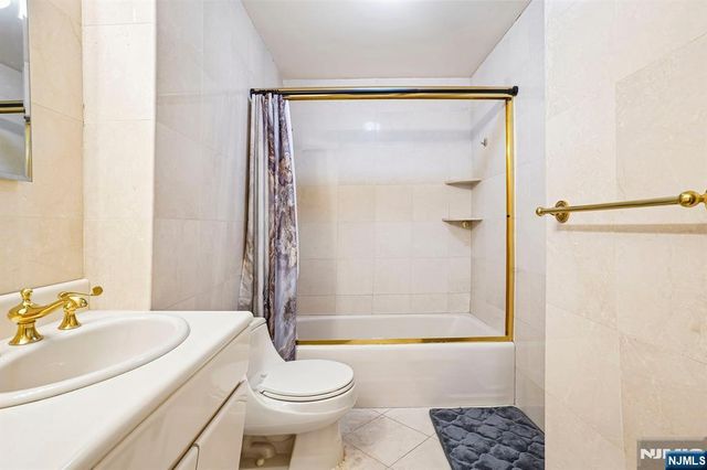 6 Horizon Road 1907, Fort Lee, NJ 07024
