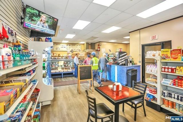 6 Horizon Road 1907, Fort Lee, NJ 07024