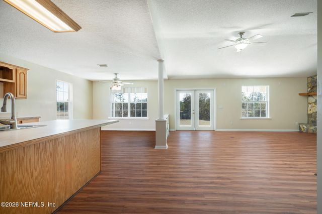 27189 BETINA Drive, Hilliard, FL 32046