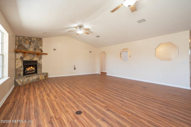 27189 BETINA Drive, Hilliard, FL 32046