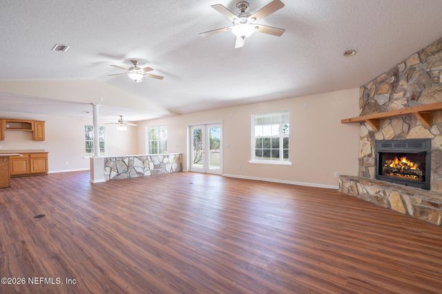 27189 BETINA Drive, Hilliard, FL 32046