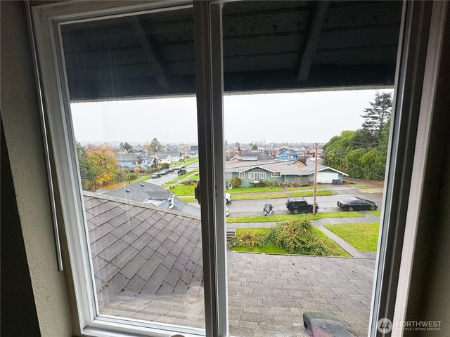 220 W 4th Street, Aberdeen, WA 98520