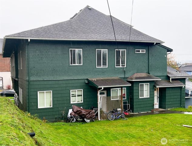 220 W 4th Street, Aberdeen, WA 98520