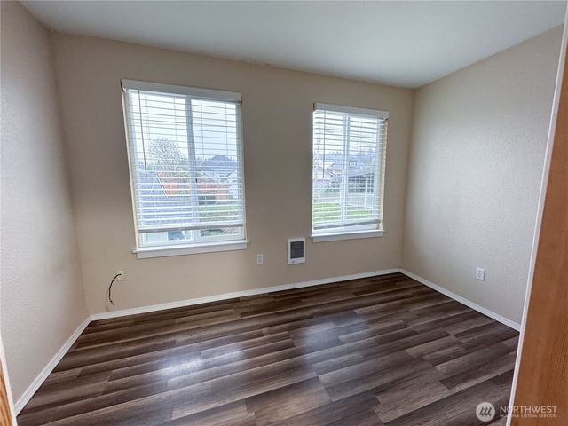 220 W 4th Street, Aberdeen, WA 98520