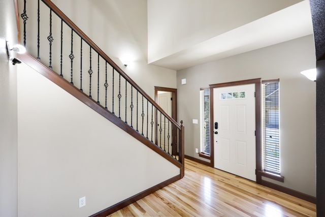 16319 E Whirlaway Ln, Veradale, WA 99037