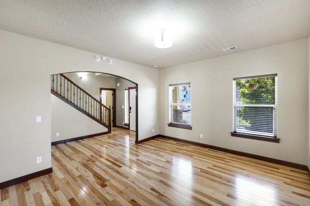 16319 E Whirlaway Ln, Veradale, WA 99037
