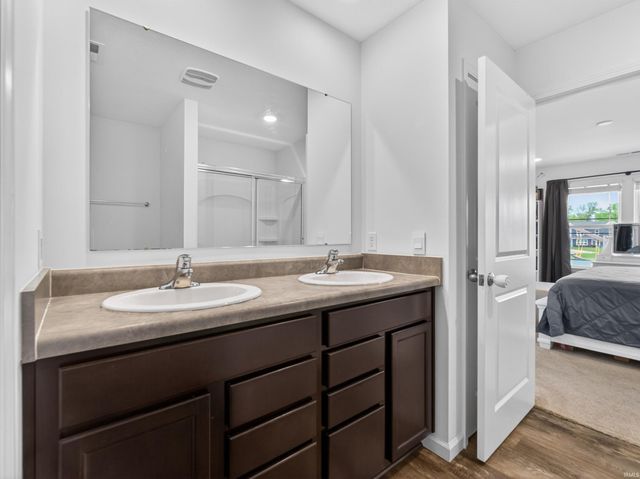 4130 Bradley Drive, Fort Wayne, IN 46818