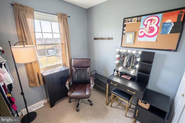 2350 WOODMONT DR, York, PA 17404