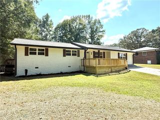 1024 Topaz Lane, Villa Rica, GA 30180
