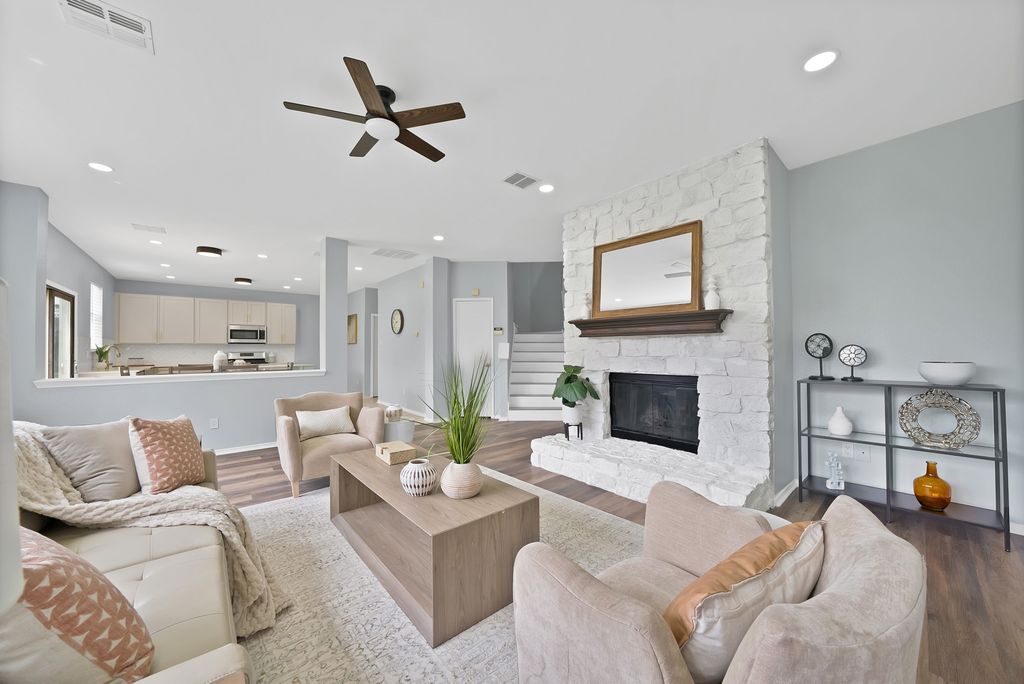 137 Heritage Drive, Crowley, TX 76036