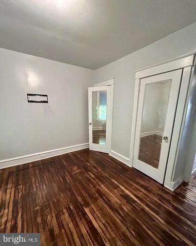 5834 BEAUMONT AVE, Philadelphia, PA 19143