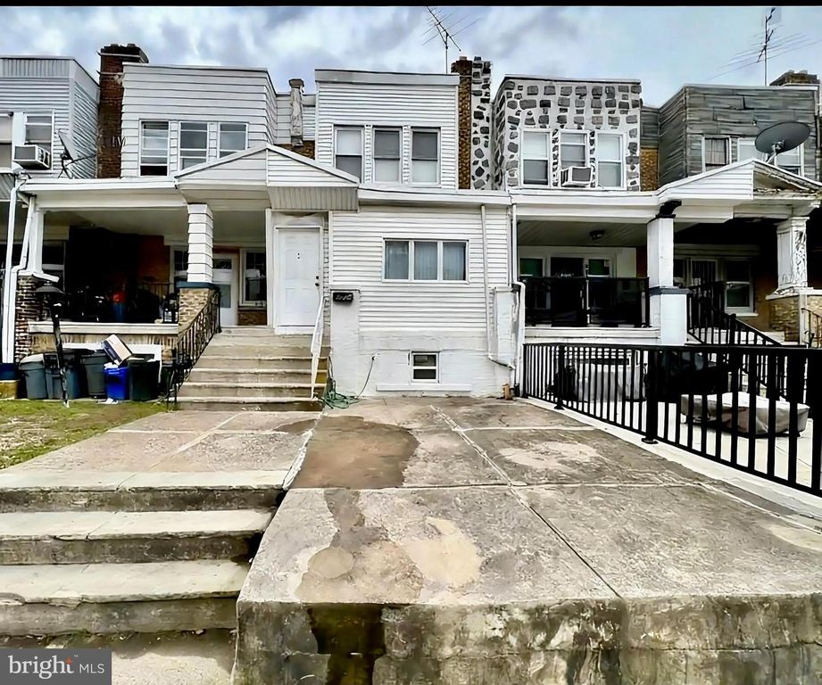 5834 BEAUMONT AVE, Philadelphia, PA 19143