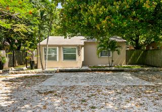 109 SE 23rd Street 1-3, Fort Lauderdale, FL 33316