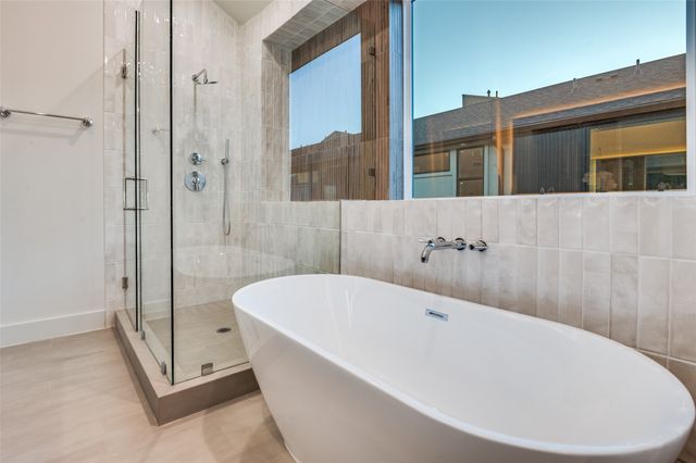 2906 Hawthorne Avenue 104, Dallas, TX 75219