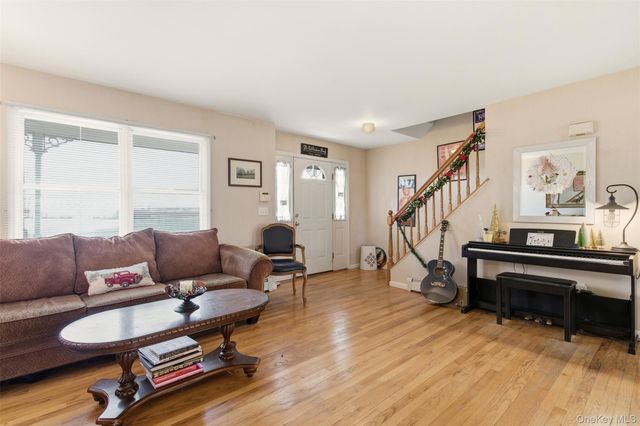 5750 Aldrich Lane, Mattituck, NY 11952