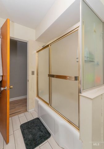 5701 W Cruzen Street, Boise, ID 83706