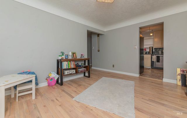 5701 W Cruzen Street, Boise, ID 83706