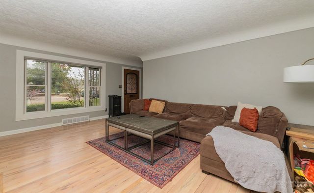 5701 W Cruzen Street, Boise, ID 83706