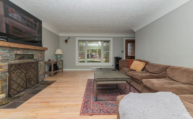 5701 W Cruzen Street, Boise, ID 83706