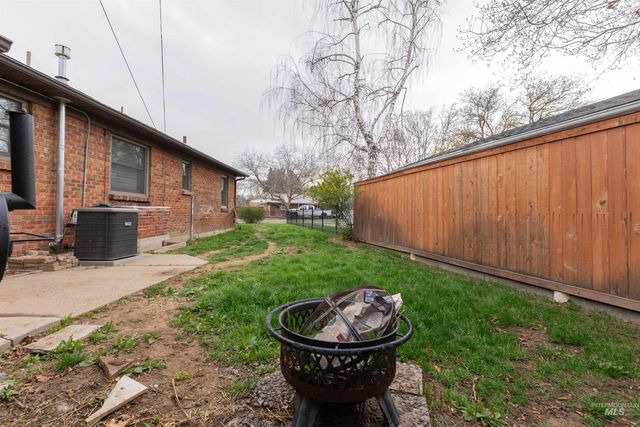 5701 W Cruzen Street, Boise, ID 83706