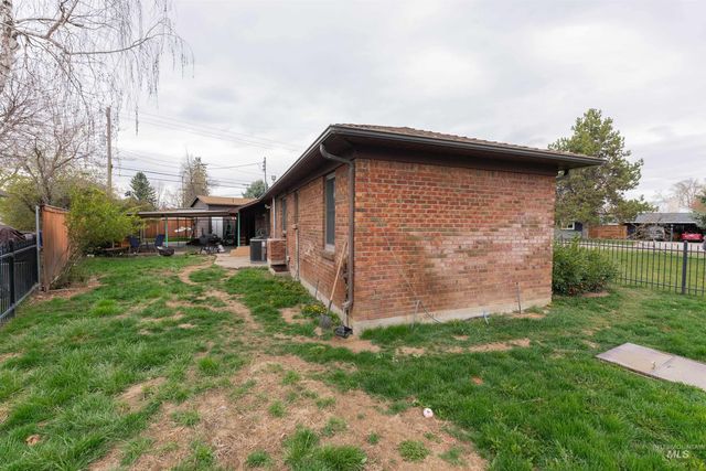 5701 W Cruzen Street, Boise, ID 83706