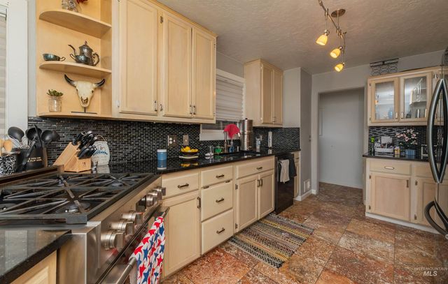 5701 W Cruzen Street, Boise, ID 83706