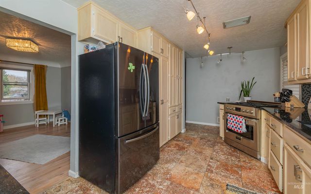 5701 W Cruzen Street, Boise, ID 83706