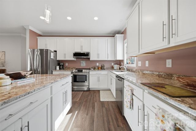 976 Amherst Road, Morganton, NC 28655