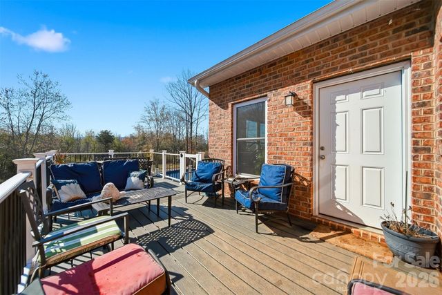 976 Amherst Road, Morganton, NC 28655