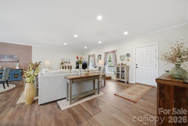 976 Amherst Road, Morganton, NC 28655