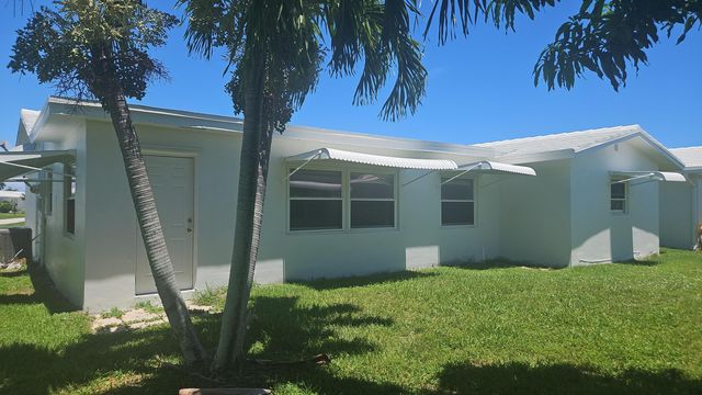 1598 SW 13TH Terrace, Boynton Beach, FL 33426