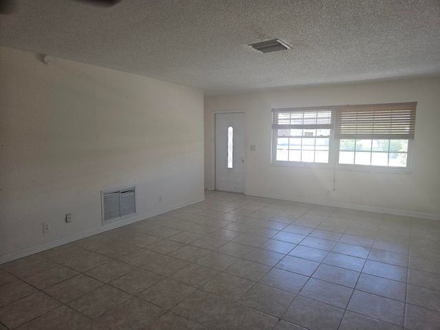 1598 SW 13TH Terrace, Boynton Beach, FL 33426