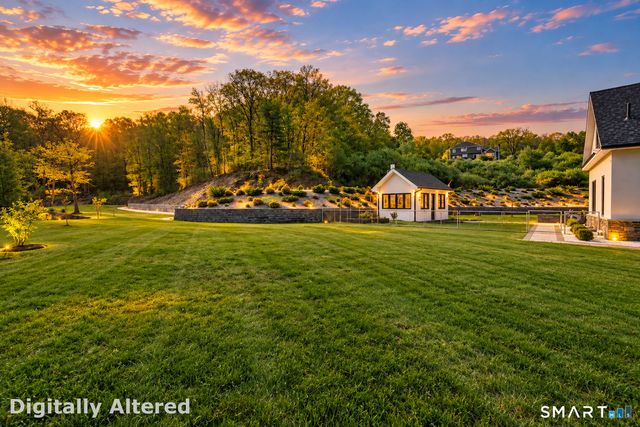 99 Mesa Drive, Bethany, CT 06524