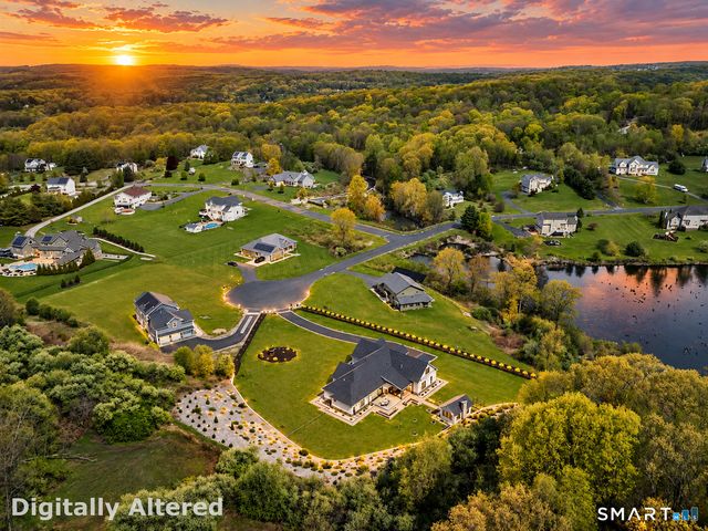 99 Mesa Drive, Bethany, CT 06524