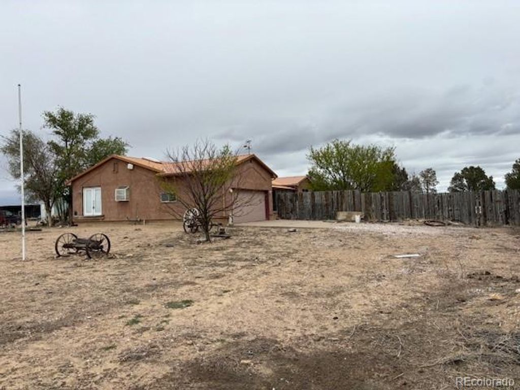 9707 County Lane 22.5, Sugar City, CO 81076