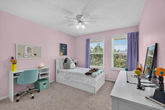 2 Democracy Circle, O'fallon, MO 63368