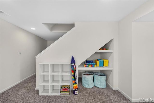 2 Democracy Circle, O'fallon, MO 63368