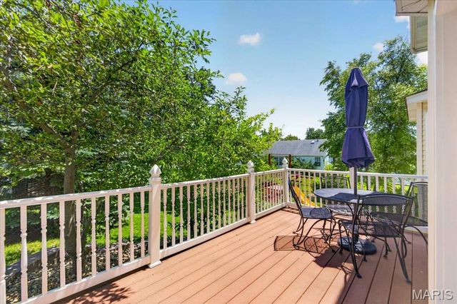 2 Democracy Circle, O'fallon, MO 63368
