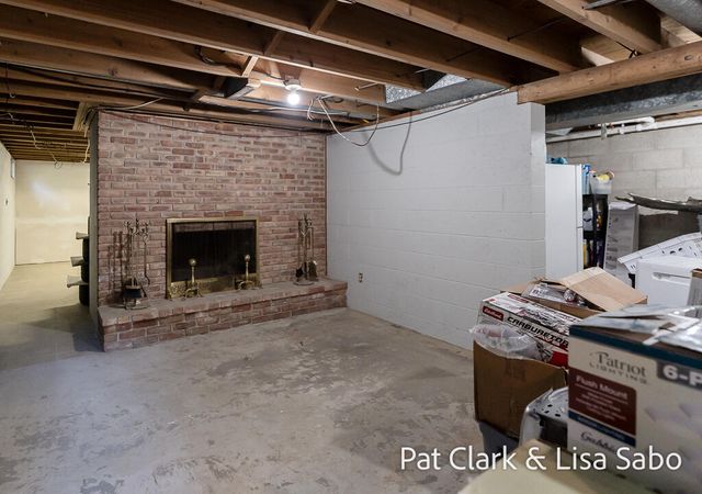 1297 Joslyn Road, Muskegon, MI 49445