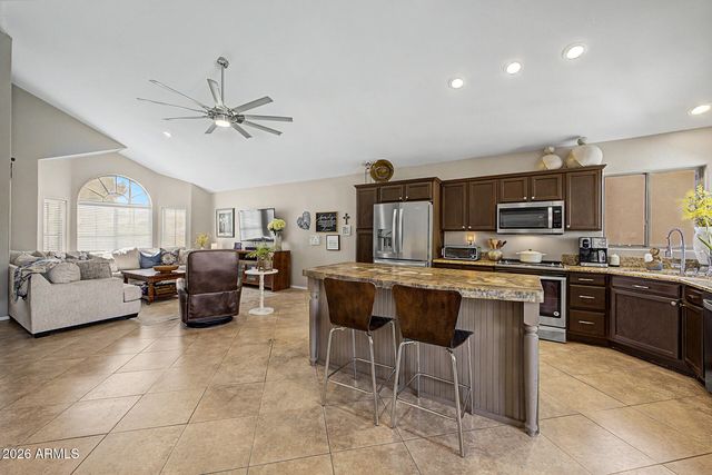 3330 E FORD Avenue, Gilbert, AZ 85234