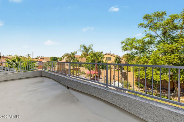 3330 E FORD Avenue, Gilbert, AZ 85234