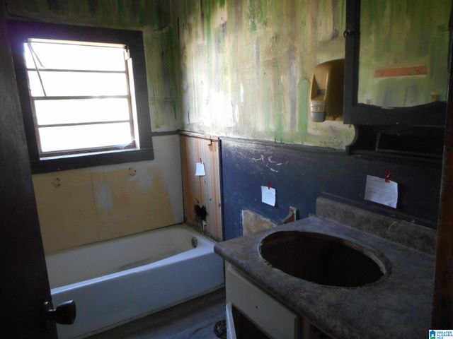 345 IOTA AVENUE S, Birmingham, AL 35205