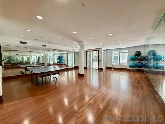 4155 Executive Dr E310, La Jolla, CA 92037
