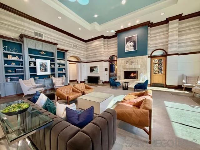 4155 Executive Dr E310, La Jolla, CA 92037