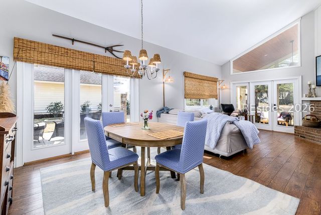 12 Myrtle Warbler Rd, Hilton Head Island, SC 29926