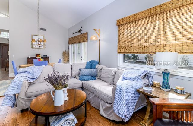 12 Myrtle Warbler Rd, Hilton Head Island, SC 29926